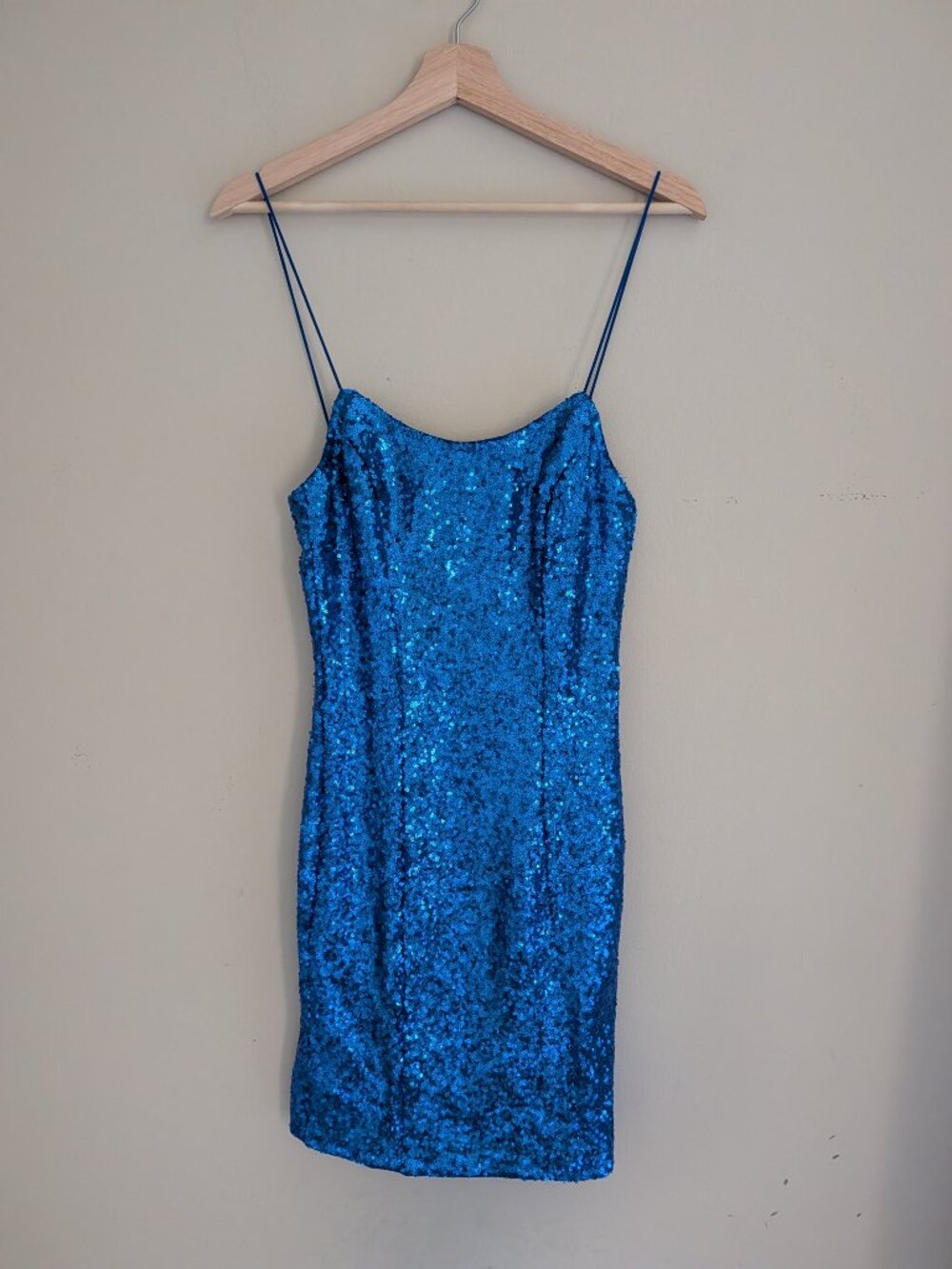 NWT Lulus Blue Sequin Bodycon Mini Dress Size S Spaghetti Strap Cocktail Party - Picture 3 of 7